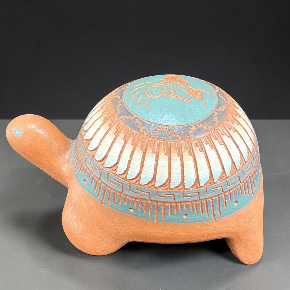 Navajo T Smith Sgraffito Pottery Turtle Figurine Kokopelli Native American Art